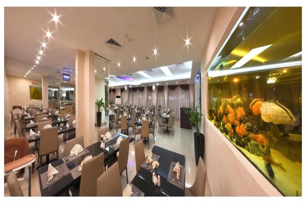Nova Park Hotel Szardża Zewnętrze zdjęcie