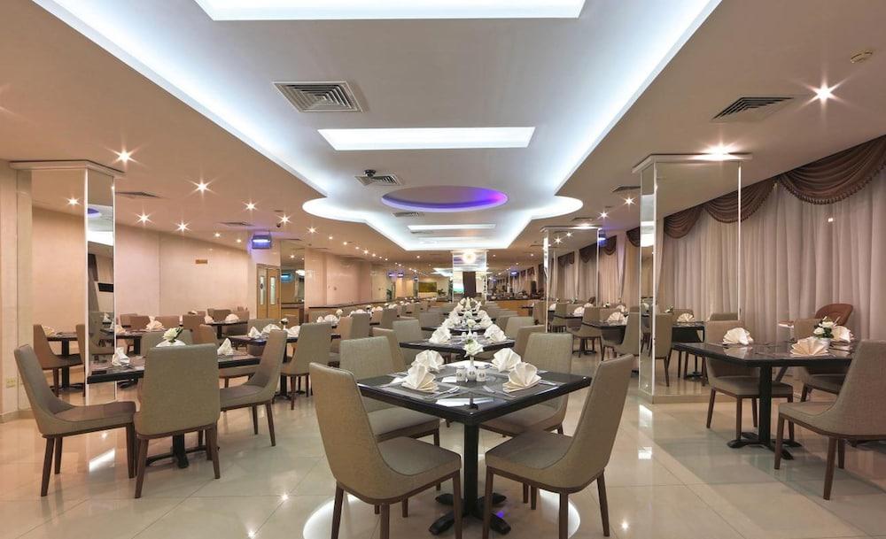Nova Park Hotel Szardża Zewnętrze zdjęcie