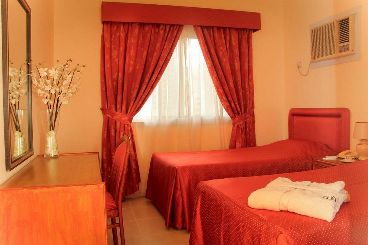 Nova Park Hotel Szardża Zewnętrze zdjęcie